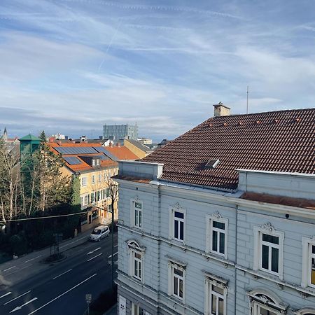 Modernes Apartment Wels City Center Exterior foto