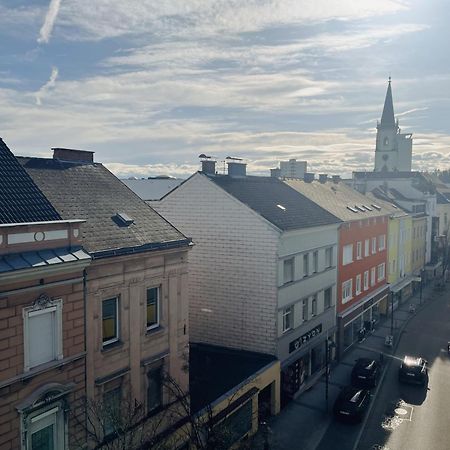 Modernes Apartment Wels City Center Exterior foto